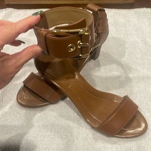 Must Have spring / summer essential sandals by Michael Kors